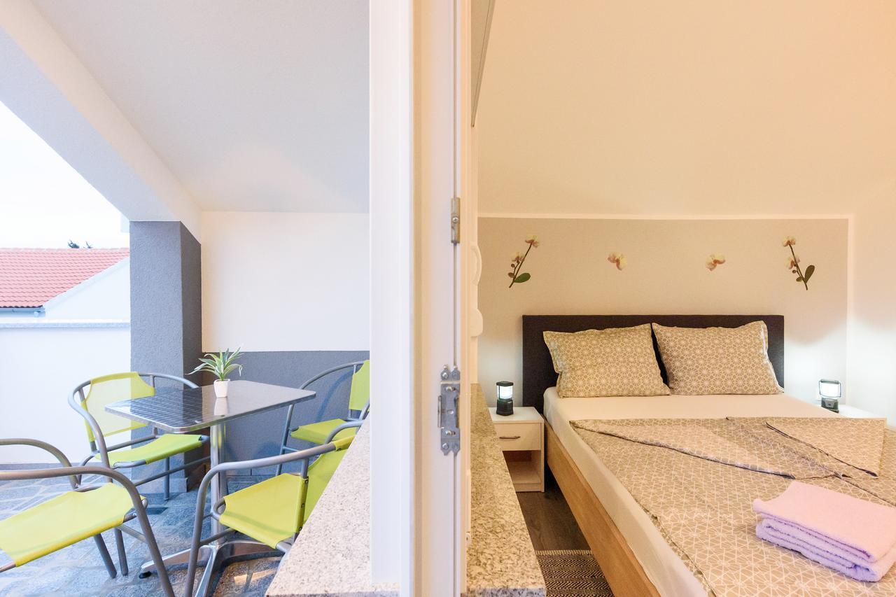 Apartmani Orhideja Gornji Karin Dış mekan fotoğraf