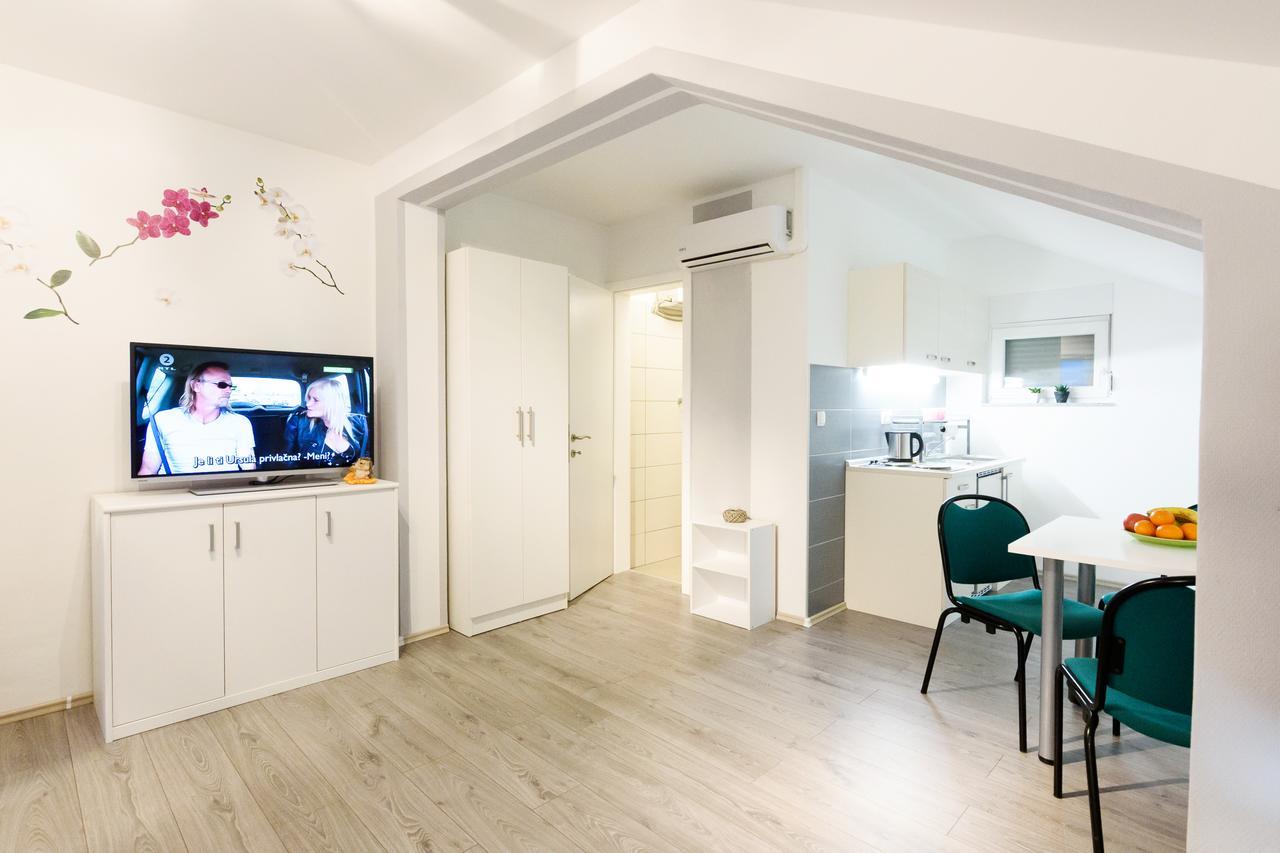 Apartmani Orhideja Gornji Karin Dış mekan fotoğraf