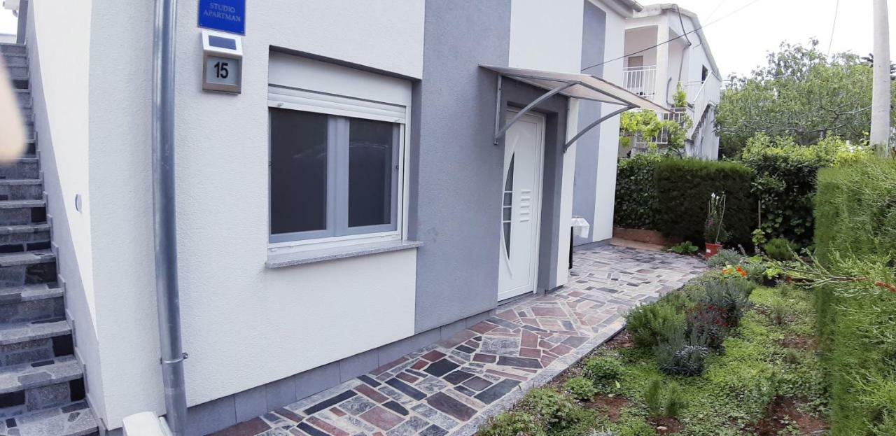 Apartmani Orhideja Gornji Karin Dış mekan fotoğraf